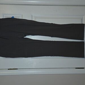 Columbia Women's Sz. 6 Omni Shield Regular Fit Full Leg Pants